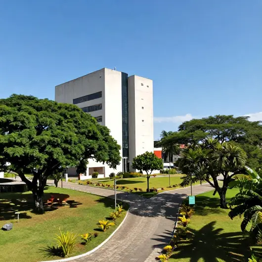 Sesc Garanhuns: Um Refúgio Cultural e de Lazer