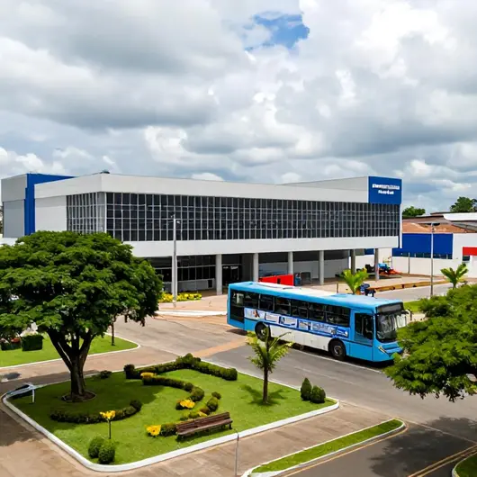 TRANSPORTE COLETIVO GARANHUNS LTDA: Facilitando a Mobilidade na Região TRANSPORTE COLETIVO GARANHUNS LTDA: Facilitando a Mobilidade na Região